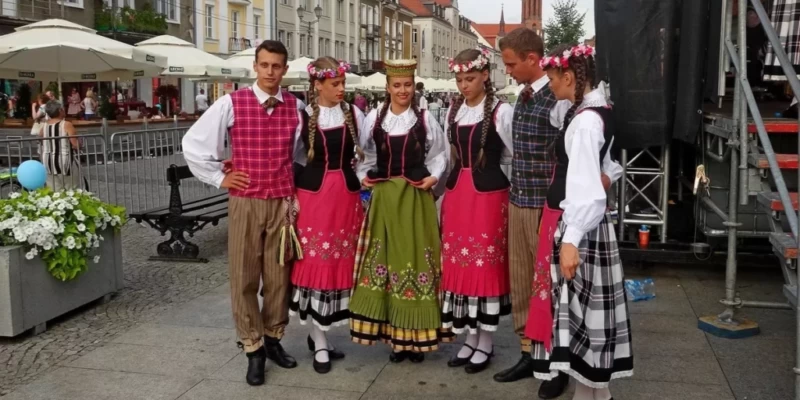 Baltics: What do Lithuanians and Latvians have to say about one another? — What do Lithuanians think about Latvia?